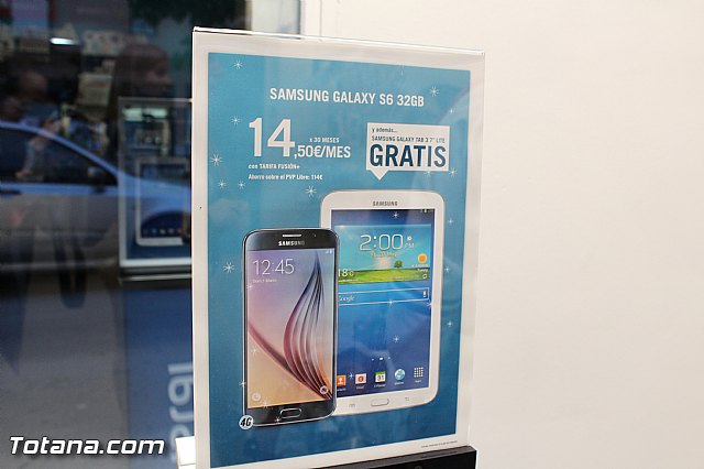 Abre sus puertas Phone House en Totana - 81