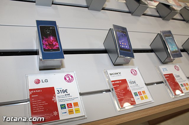 Abre sus puertas Phone House en Totana - 83