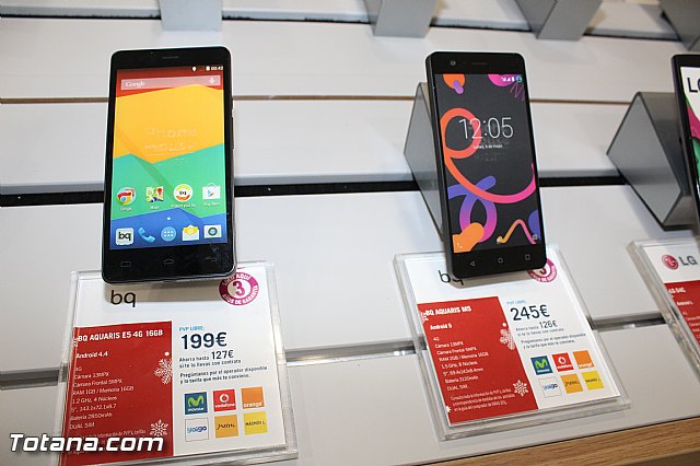 Abre sus puertas Phone House en Totana - 86