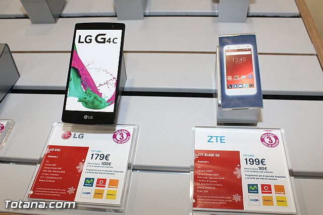 Abre sus puertas Phone House en Totana - 87