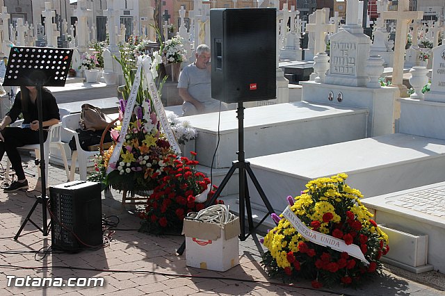 Acto institucional de descubrimiento de la lpida en memoria de los 11 fusilados de Totana y Aledo en octubre 1939 - 3