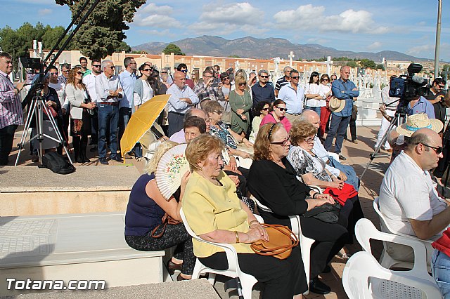 Acto institucional de descubrimiento de la lpida en memoria de los 11 fusilados de Totana y Aledo en octubre 1939 - 40