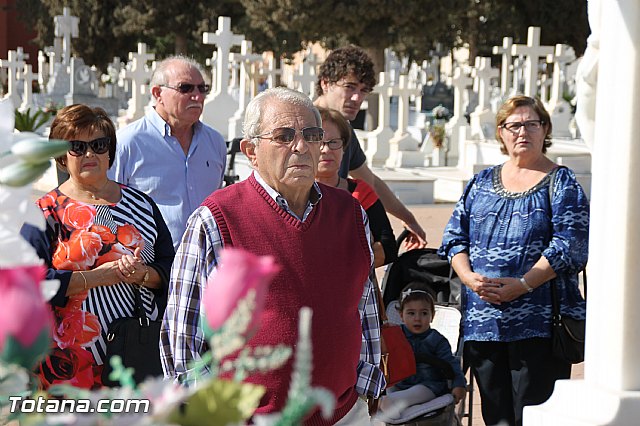 Acto institucional de descubrimiento de la lpida en memoria de los 11 fusilados de Totana y Aledo en octubre 1939 - 43