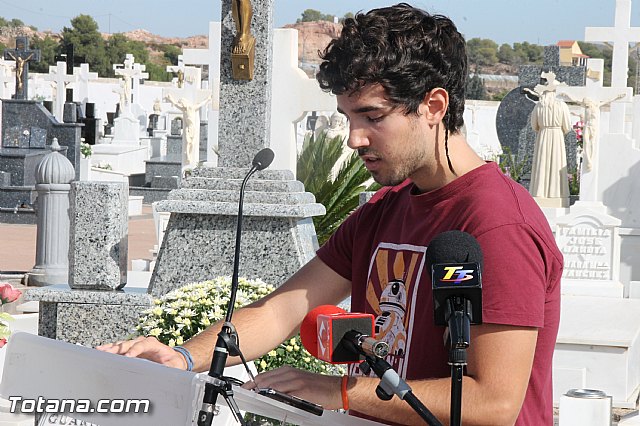 Acto institucional de descubrimiento de la lpida en memoria de los 11 fusilados de Totana y Aledo en octubre 1939 - 53
