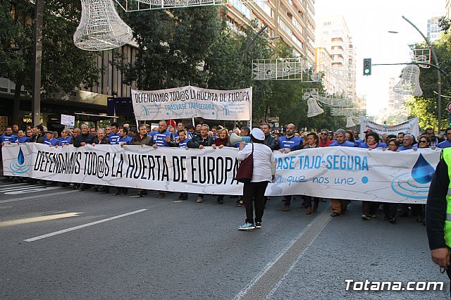Movilizaciones promovidas por el Crculo del Agua en demanda de agua - 13/12/2017 - 102