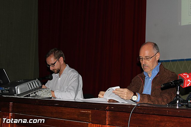 Reunin con vecinos de Totana afectados por el trazado de la lnea de alta tensin - 3