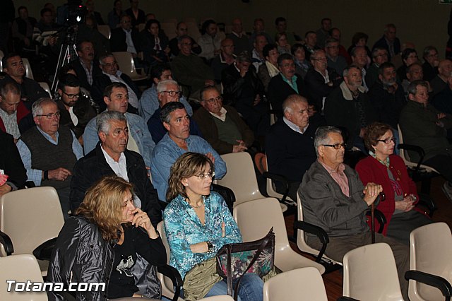 Reunin con vecinos de Totana afectados por el trazado de la lnea de alta tensin - 5