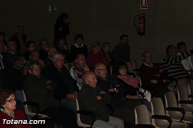 Reunin con vecinos de Totana afectados por el trazado de la lnea de alta tensin - 6