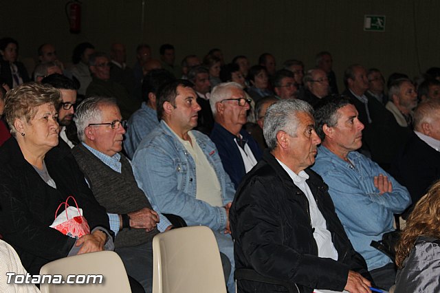 Reunin con vecinos de Totana afectados por el trazado de la lnea de alta tensin - 9
