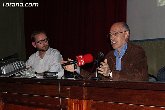 Reunin con vecinos de Totana afectados por el trazado de la lnea de alta tensin - 26