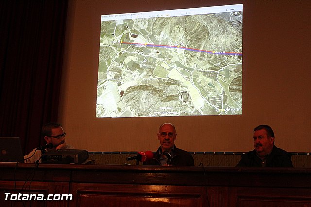 Reunin con vecinos de Totana afectados por el trazado de la lnea de alta tensin - 27