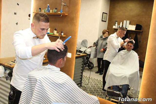 Inauguracin de BarberRos - 107