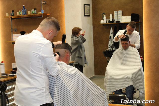 Inauguracin de BarberRos - 109