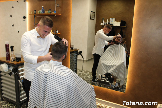 Inauguracin de BarberRos - 135