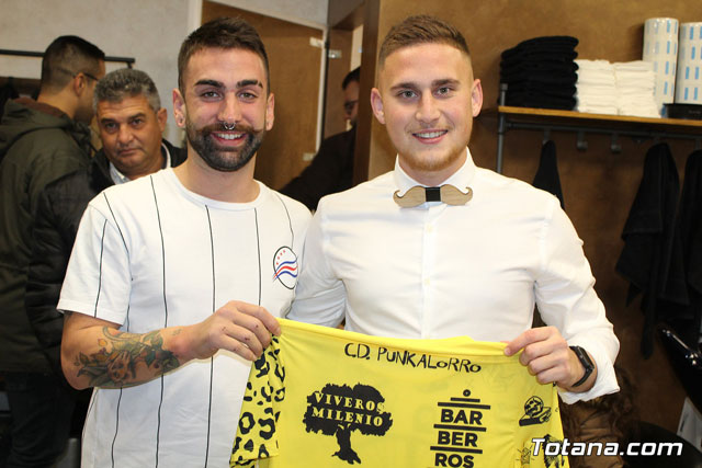 Inauguracin de BarberRos - 153