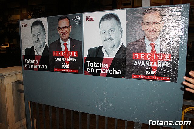 Pegada de carteles Elecciones 26M - 40