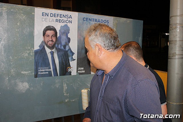 Pegada de carteles Elecciones 26M - 50