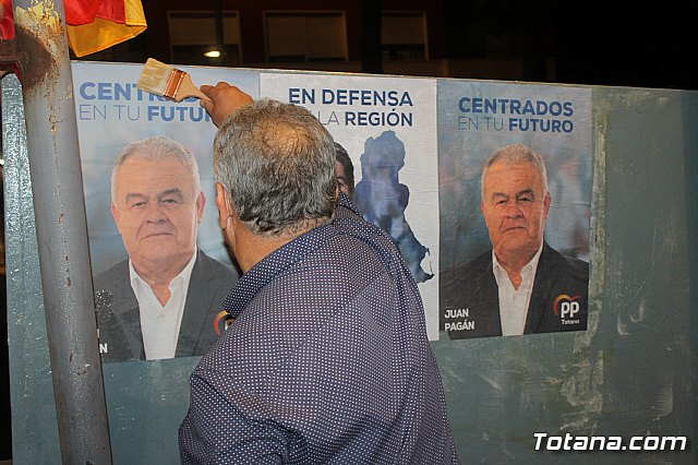 Pegada de carteles Elecciones 26M - 62