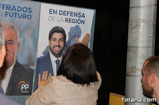 Pegada de carteles Elecciones 26M - 67