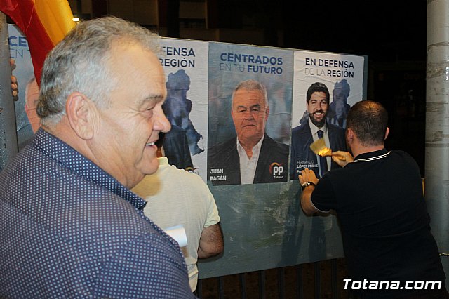 Pegada de carteles Elecciones 26M - 72