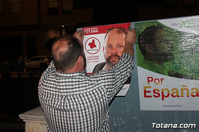 Pegada de carteles Elecciones 26M - 137