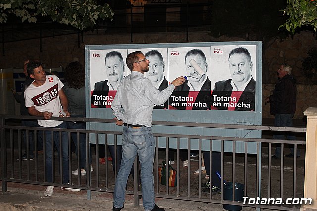 Pegada de carteles Elecciones 26M - 146