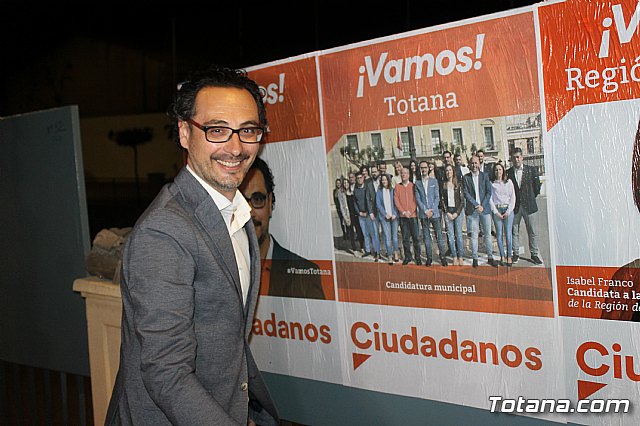 Pegada de carteles Elecciones 26M - 160