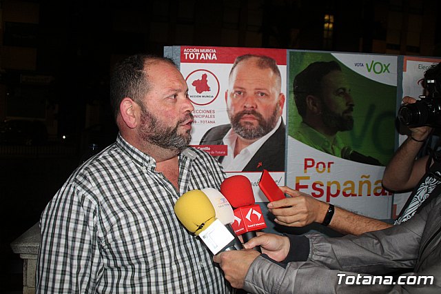 Pegada de carteles Elecciones 26M - 205