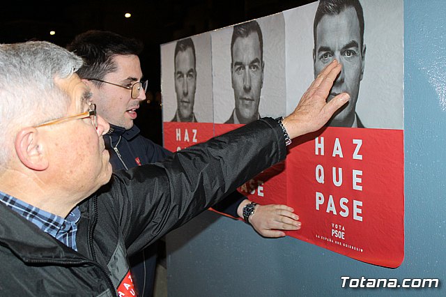 Pegada de carteles Elecciones Generales 2019 - 13