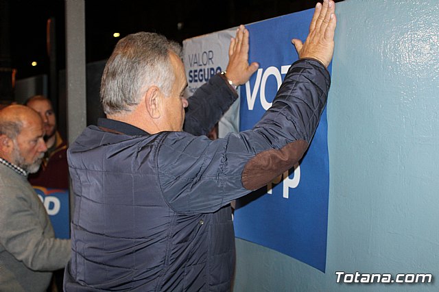 Pegada de carteles Elecciones Generales 2019 - 30