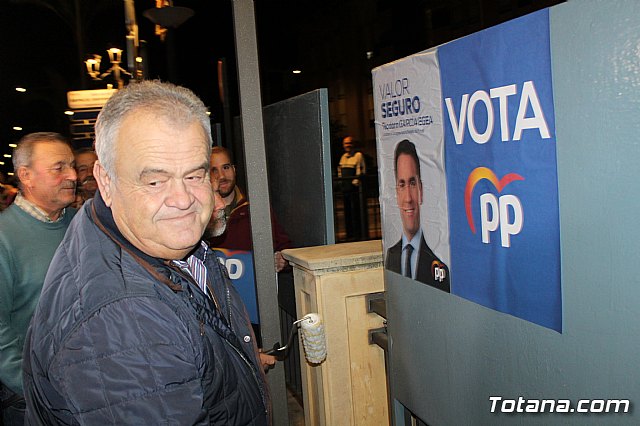 Pegada de carteles Elecciones Generales 2019 - 32