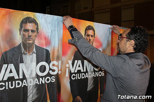 Pegada de carteles Elecciones Generales 2019 - 64