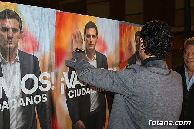 Pegada de carteles Elecciones Generales 2019 - 69