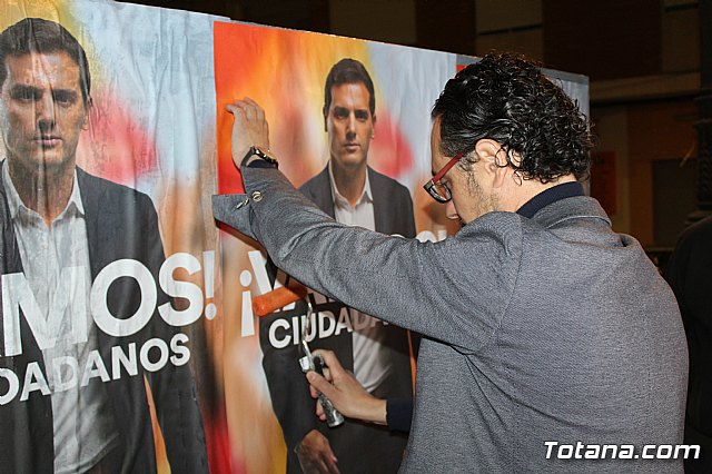 Pegada de carteles Elecciones Generales 2019 - 71