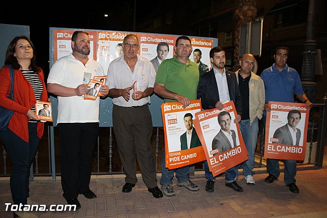 Pegada de carteles. Elecciones municipales Mayo 2015 - 56