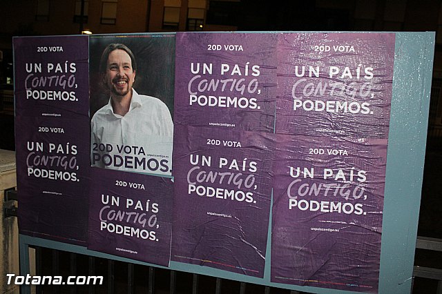 Pegada de carteles - Elecciones Generales 20d - 49