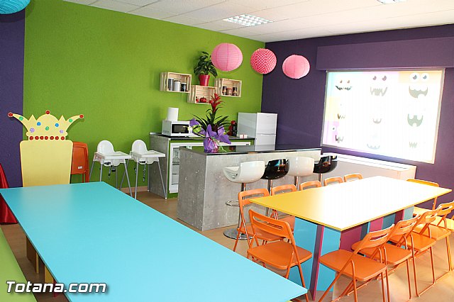 Chispas de color - Alquiler de local para fiestas infantiles y potros eventos - 6