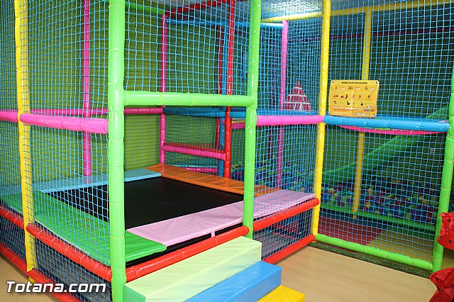 Chispas de color - Alquiler de local para fiestas infantiles y potros eventos - 12