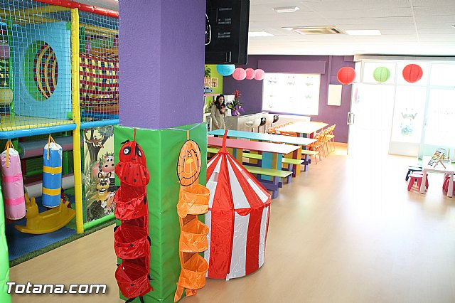Chispas de color - Alquiler de local para fiestas infantiles y potros eventos - 15