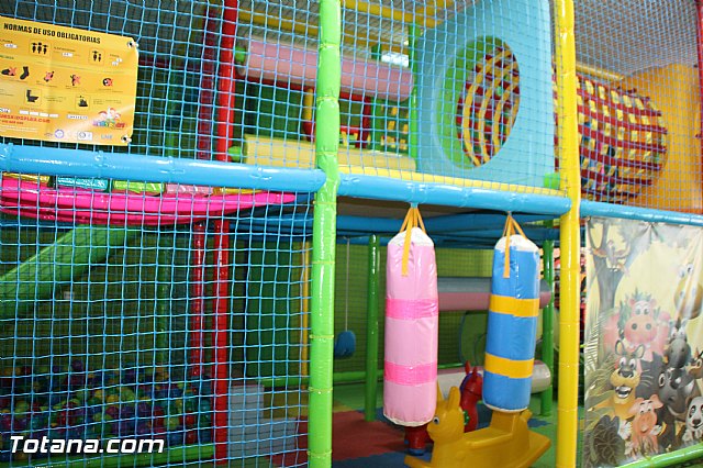 Chispas de color - Alquiler de local para fiestas infantiles y potros eventos - 27