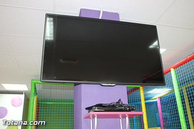 Chispas de color - Alquiler de local para fiestas infantiles y potros eventos - 47