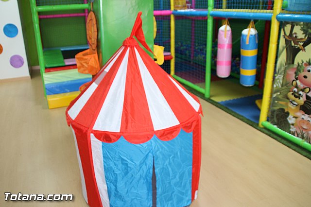 Chispas de color - Alquiler de local para fiestas infantiles y potros eventos - 48