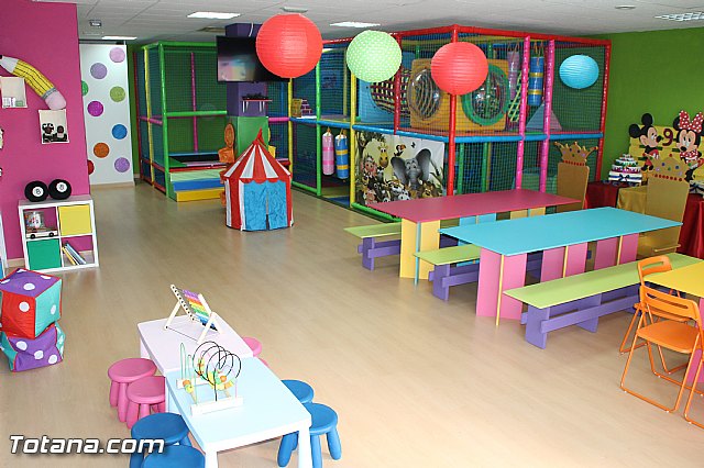 Chispas de color - Alquiler de local para fiestas infantiles y potros eventos - 52