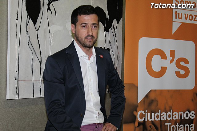 Presentacin candidatura Ciudadanos Totana - Elecciones mayo 2015 - 19