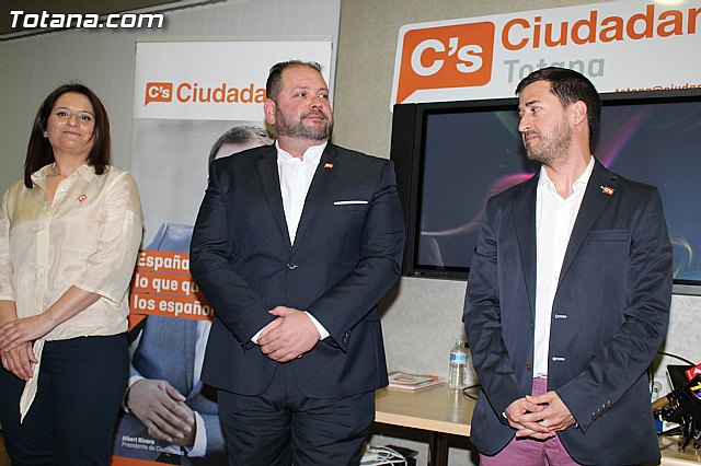 Presentacin candidatura Ciudadanos Totana - Elecciones mayo 2015 - 32