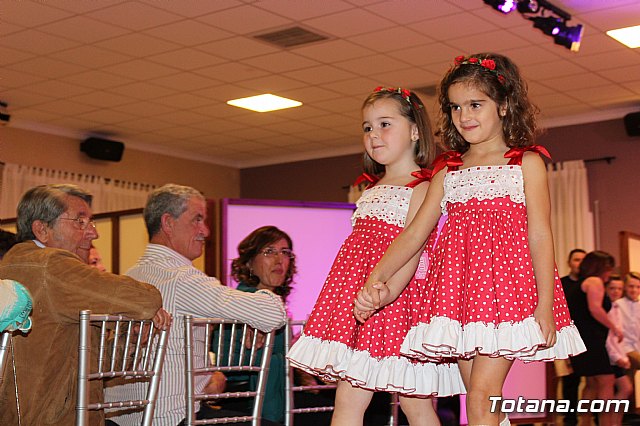 Desfile de moda y complementos - Cena Hdad. Jess en el Calvario 2017 - 64
