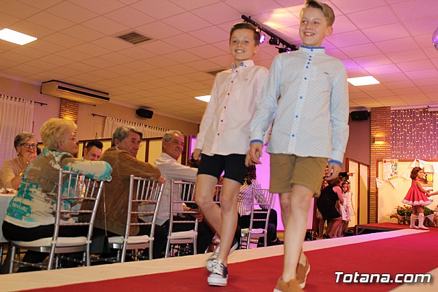 Desfile de moda y complementos - Cena Hdad. Jess en el Calvario 2017 - 69