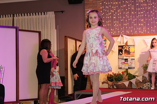 Desfile de moda y complementos - Cena Hdad. Jess en el Calvario 2017 - 72