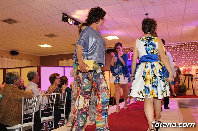 Desfile de moda y complementos - Cena Hdad. Jess en el Calvario 2017 - 233