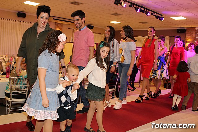 Desfile de moda y complementos - Cena Hdad. Jess en el Calvario 2017 - 250